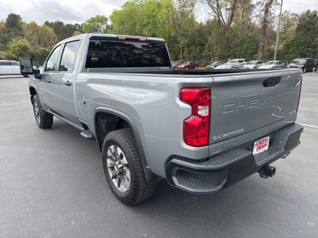 Used 2025 Chevrolet Silverado 2500 HD Custom Truck