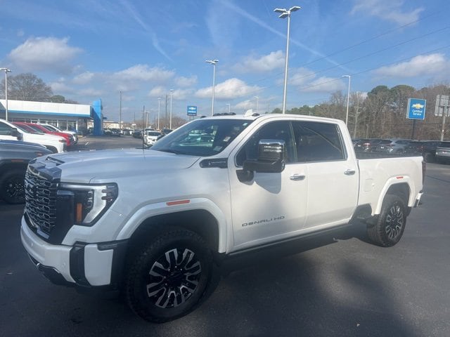 2024 GMC Sierra 2500HD Denali Ultimate's photo