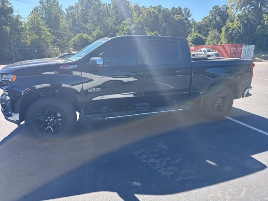 Used 2020 Chevrolet Silverado 1500 LT Truck