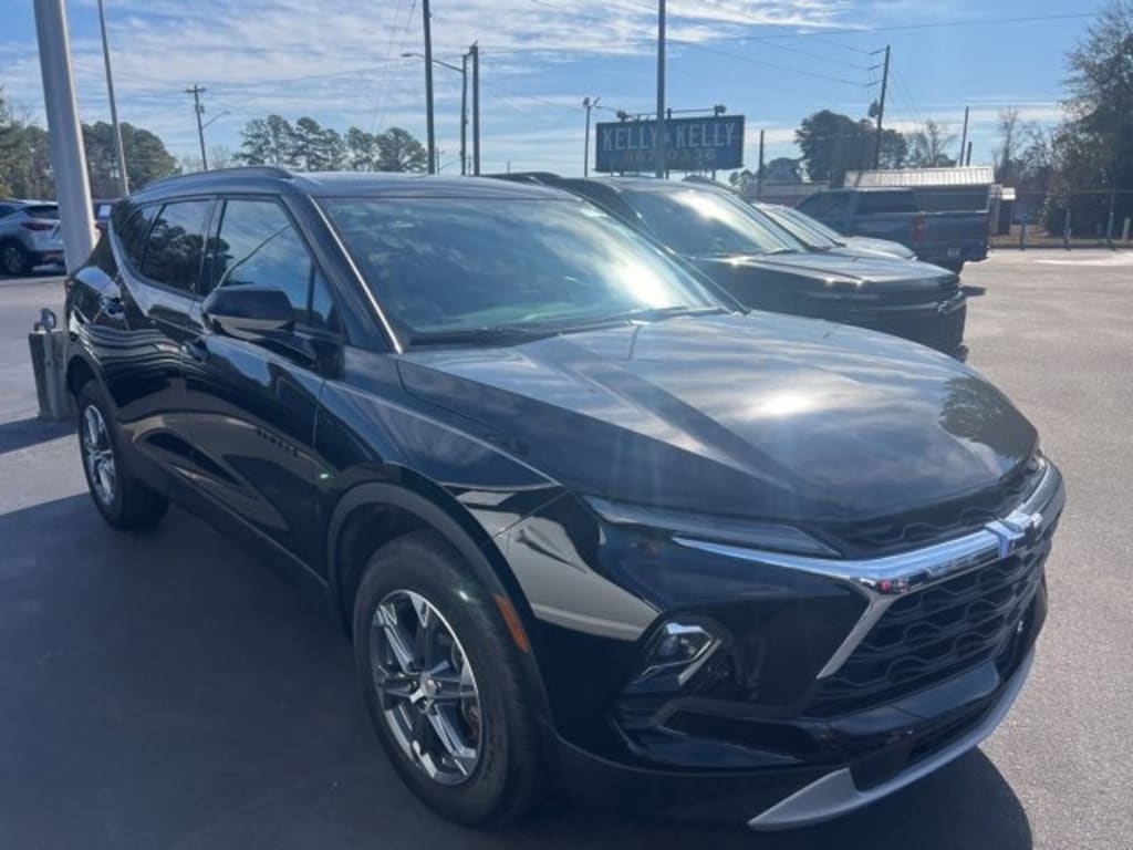 Used 2024 Chevrolet Blazer 2LT SUV