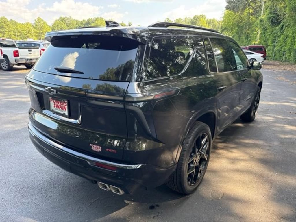 Used 2026 Chevrolet Traverse RS SUV