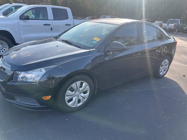 2014 Chevrolet Cruze LS's photo