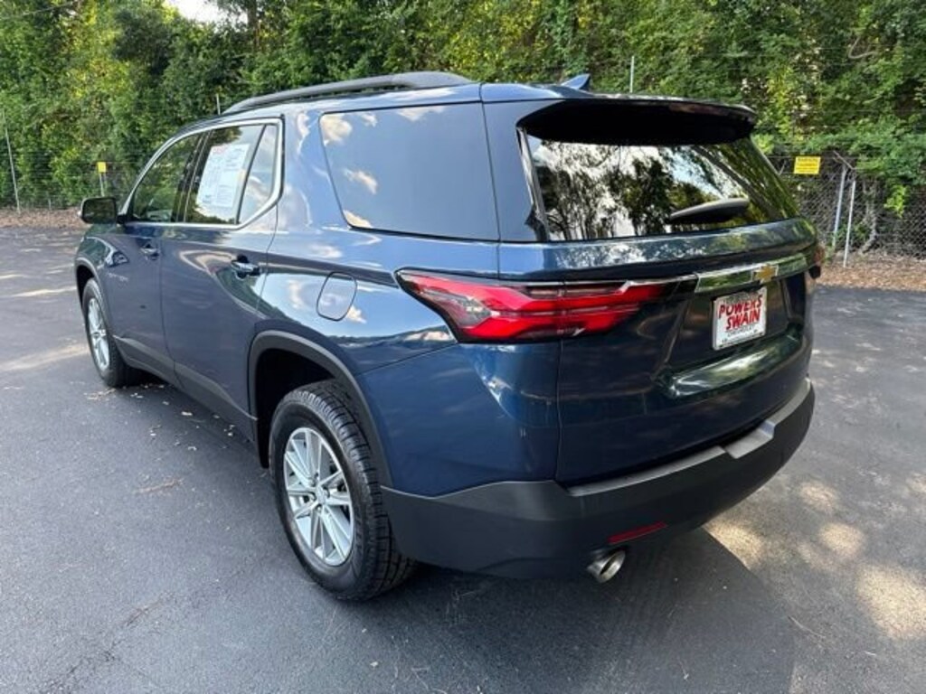 Used 2023 Chevrolet Traverse LT Cloth SUV