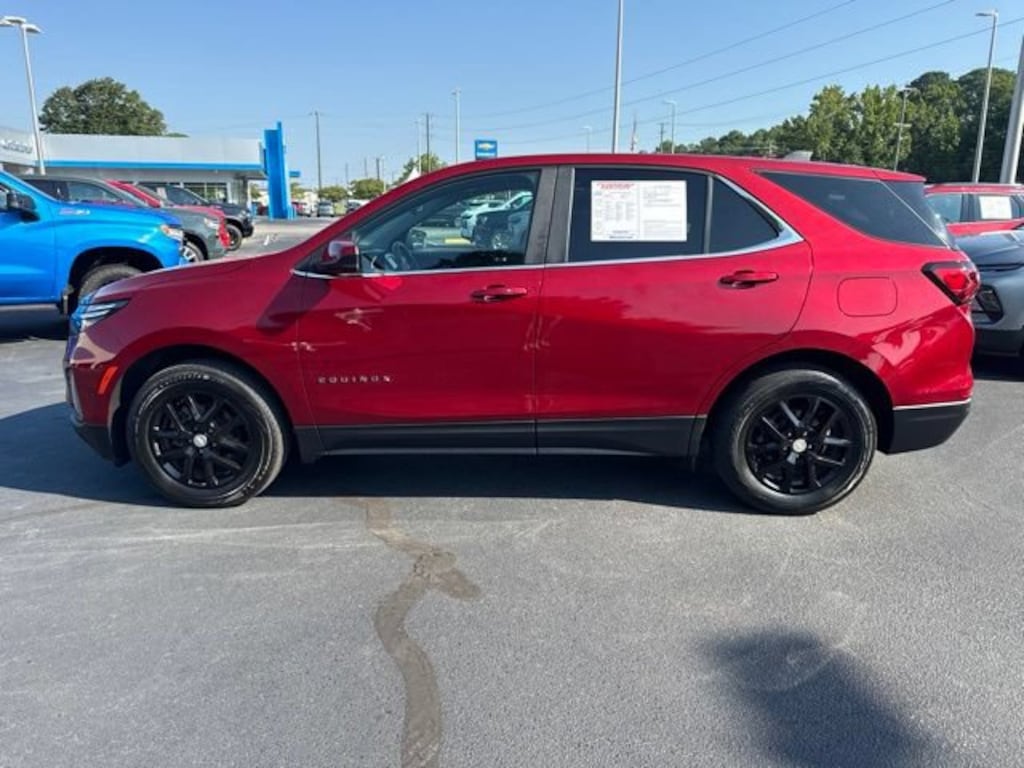 Used 2022 Chevrolet Equinox LT SUV