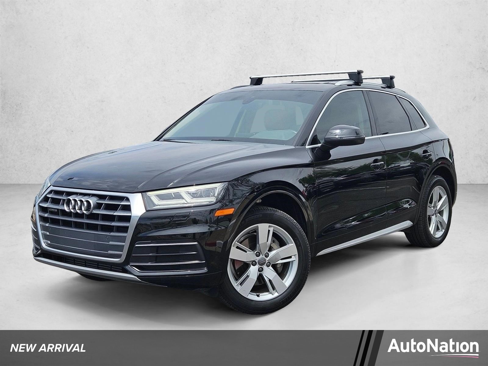 2018 Audi Q5 2.0T quattro S tronic Premium Plus's photo