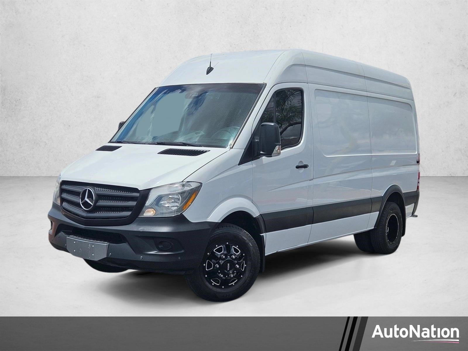 2014 Mercedes-Benz Sprinter 3500 144 WB High Roof 9990 GVWR's photo