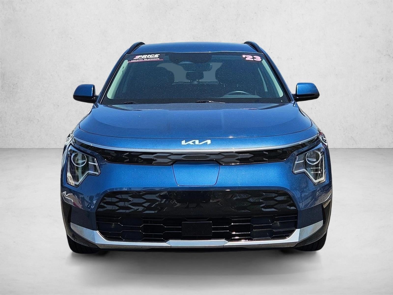 Used 2023 Kia Niro Wind with VIN KNDCR3L16P5015981 for sale in Scottsdale, AZ