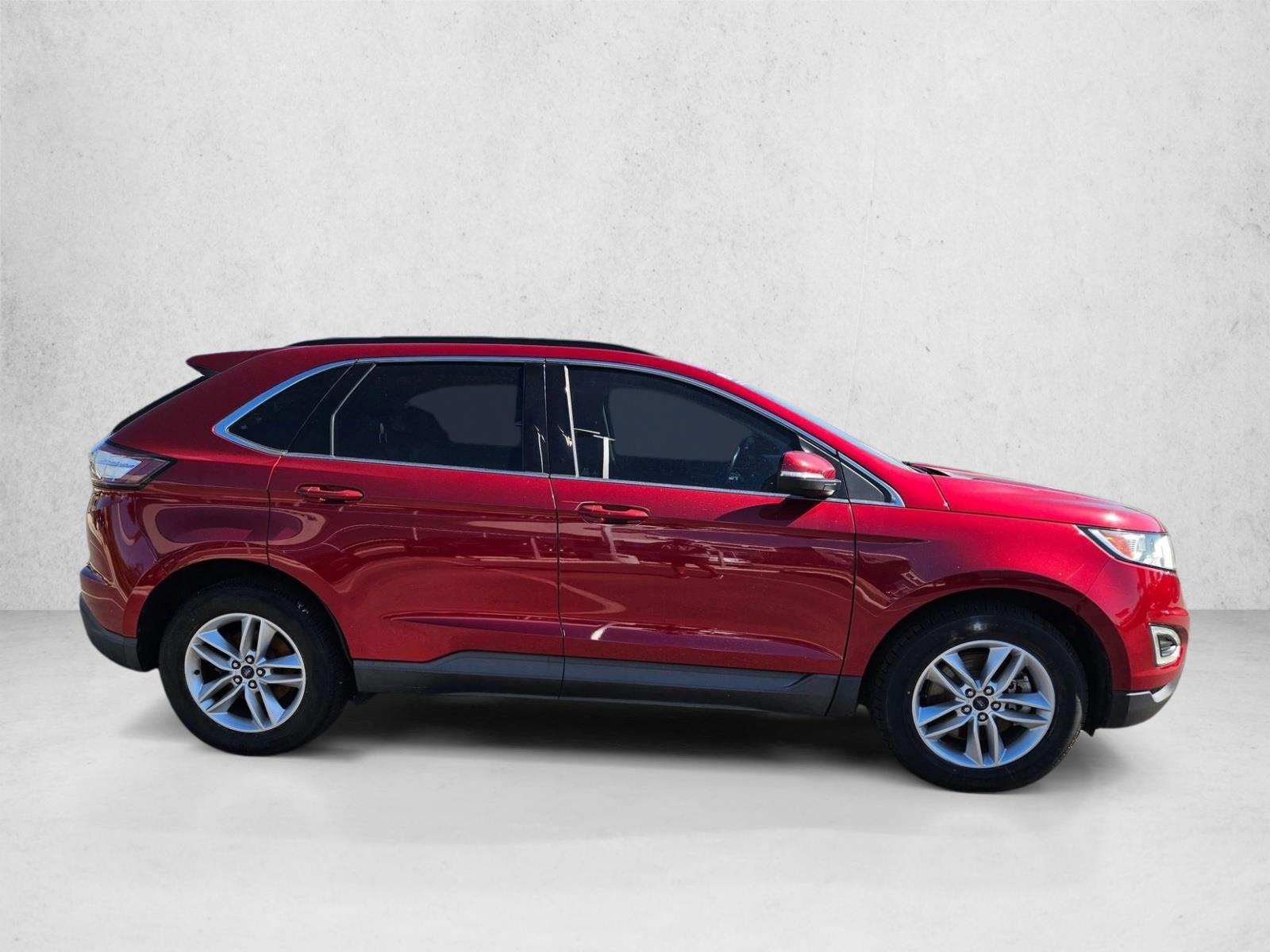 2015 Ford Edge SEL photo 4