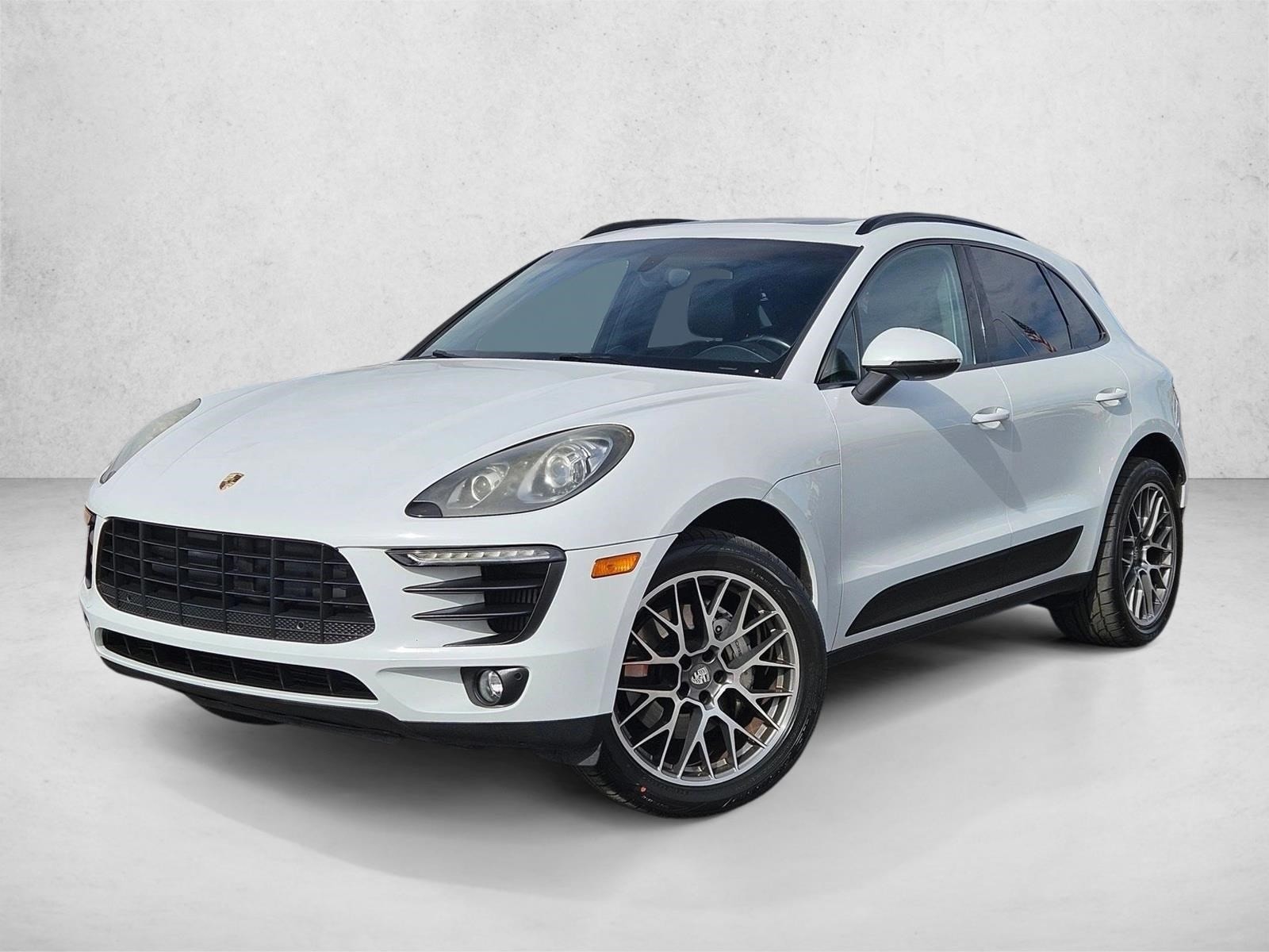 2016 Porsche Macan S