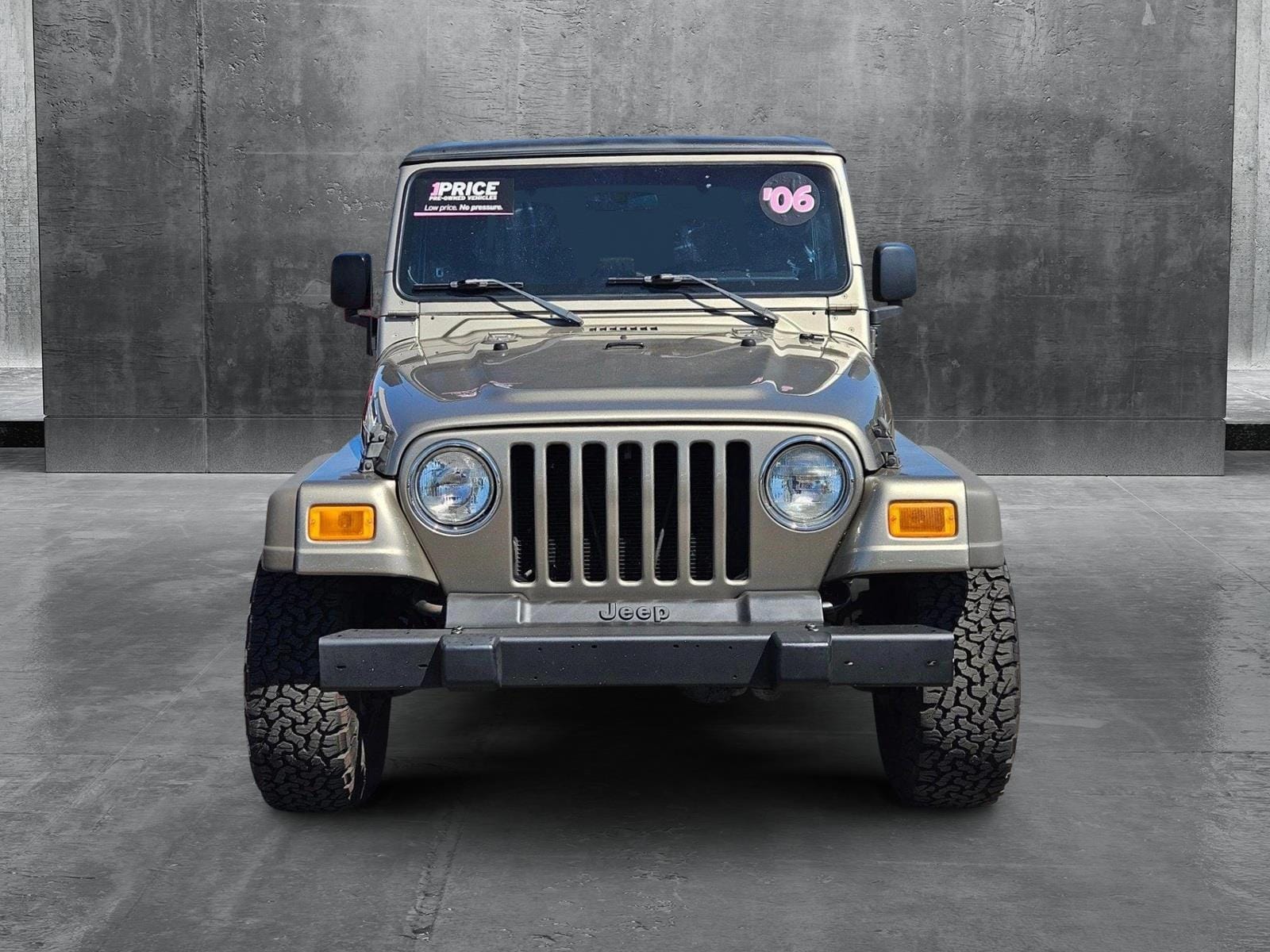 Used 2006 Jeep Wrangler SE with VIN 1J4FA29126P786568 for sale in Scottsdale, AZ