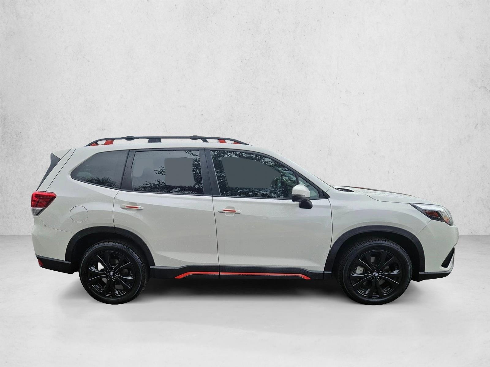 2022 Subaru Forester Sport photo 4