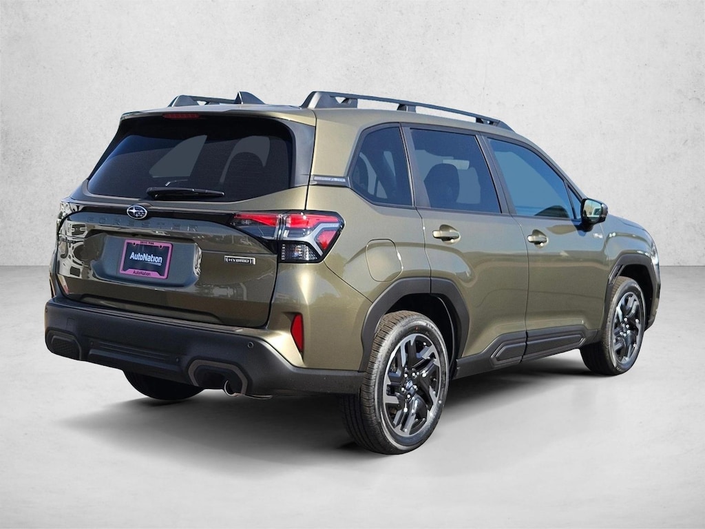 New 2025 Subaru Forester Hybrid Limited SUV