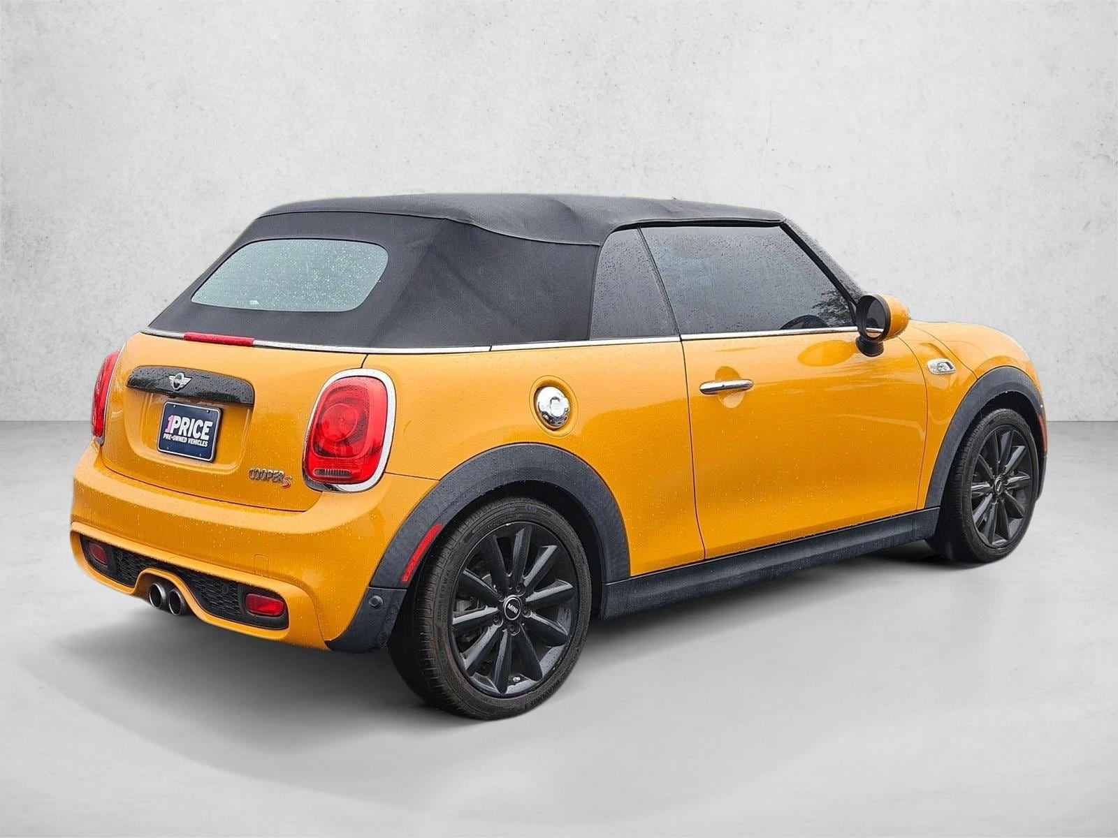 2017 MINI Cooper S