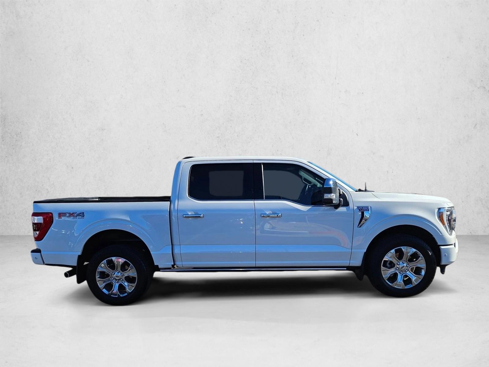 2023 Ford F-150 Platinum photo 4