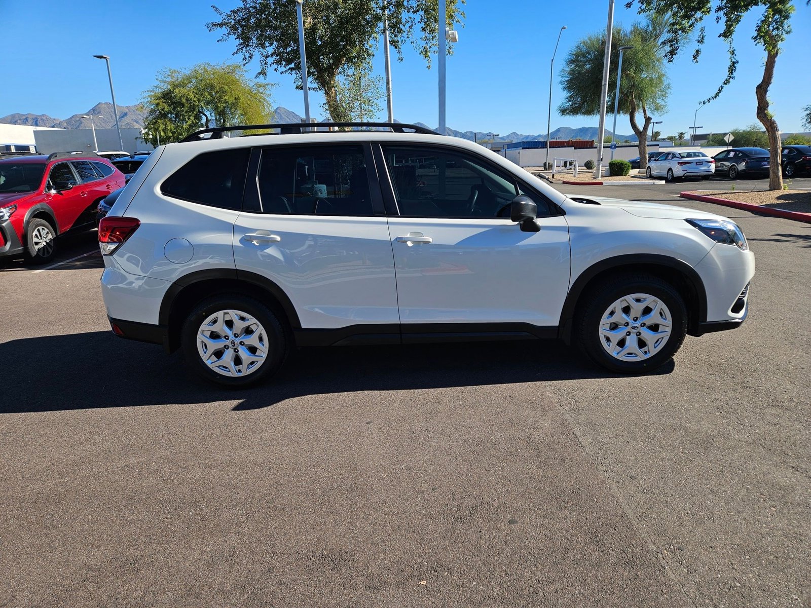 2023 Subaru Forester Base photo 4