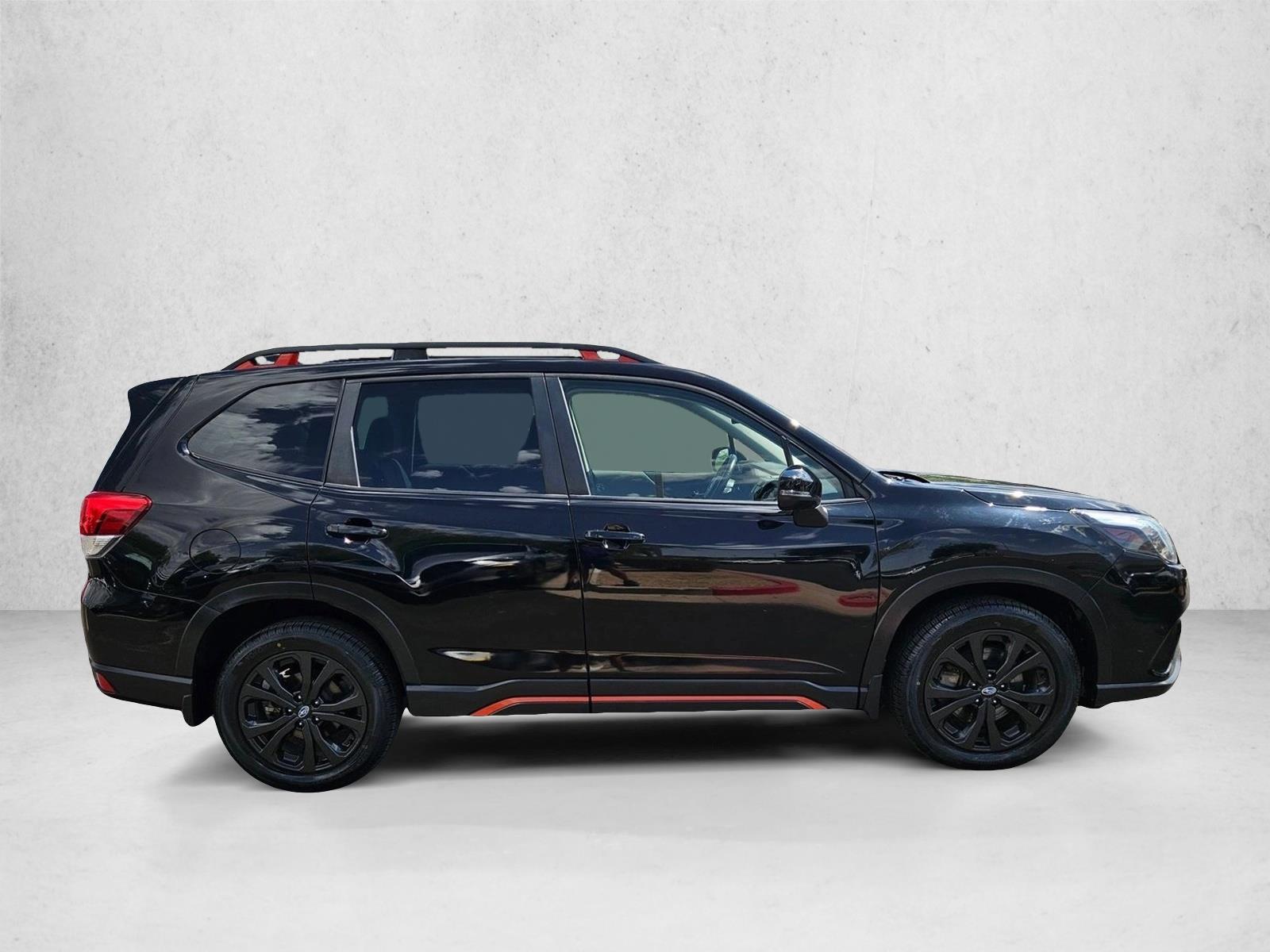2023 Subaru Forester Sport photo 4