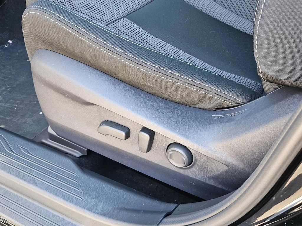 New 2025 Subaru Outback Premium SUV