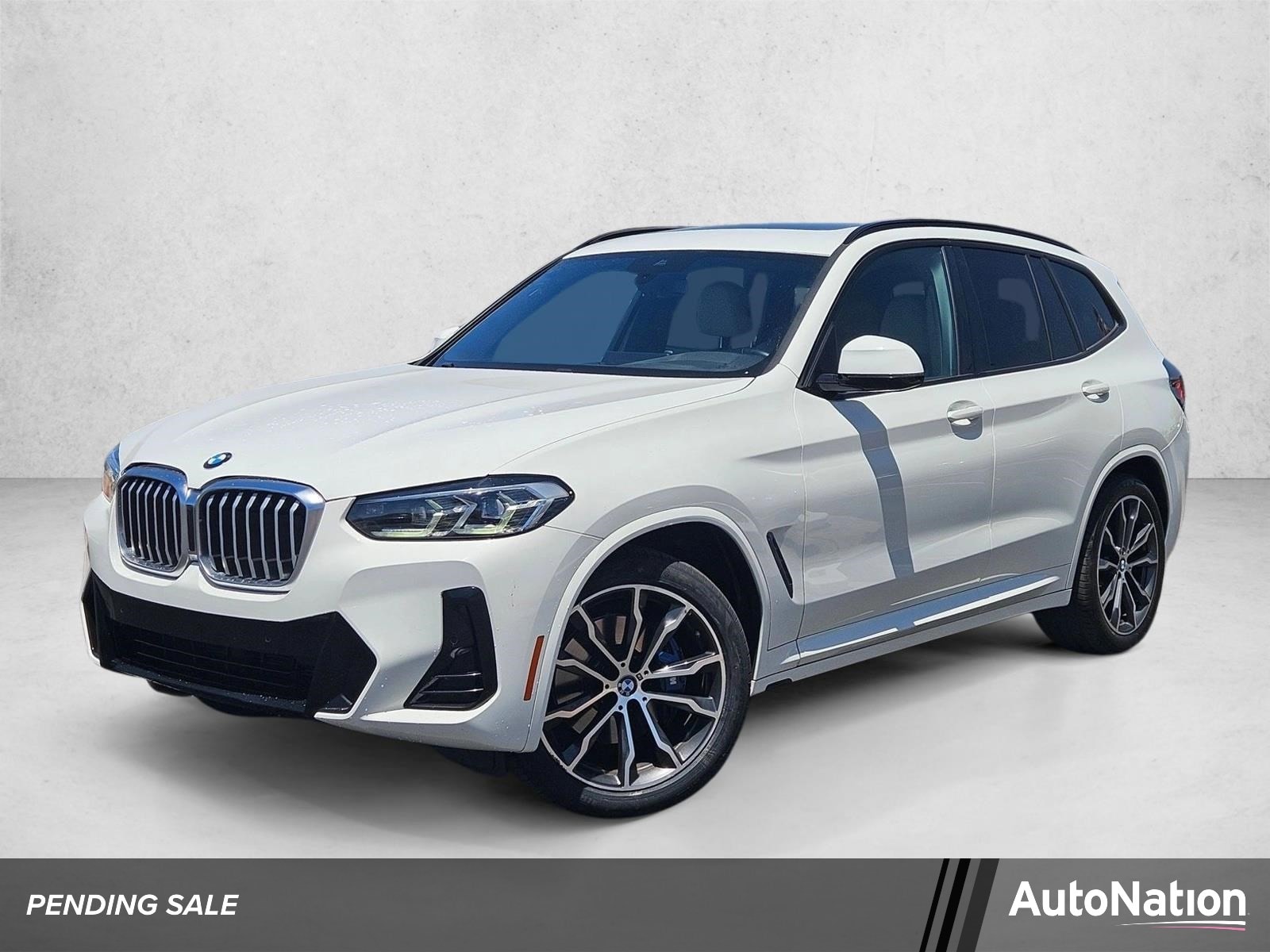 2022 BMW X3 xDrive30i's photo