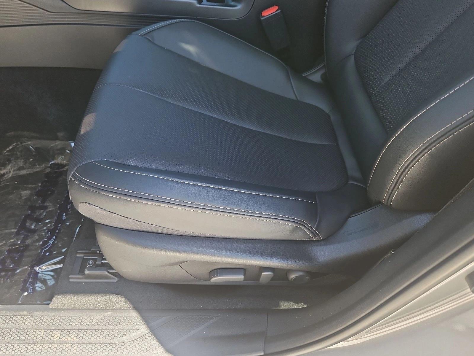 2026 Subaru Outback Limited - Photo 9