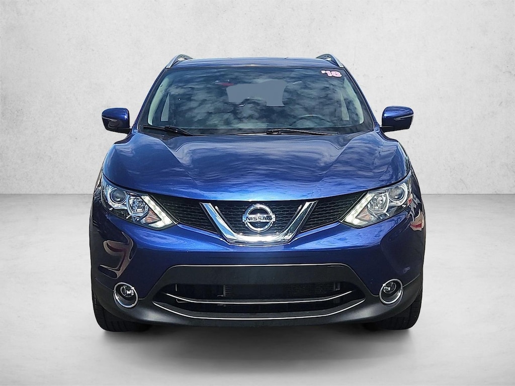 Used 2018 Nissan Rogue Sport SV SUV