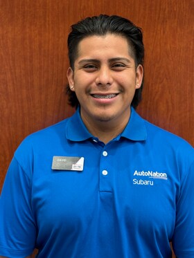 Staff member David Gonzalez from ID_2fe6982c6dab