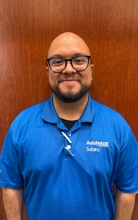 Staff member Andy Morales from ID_2fe6982c6dab