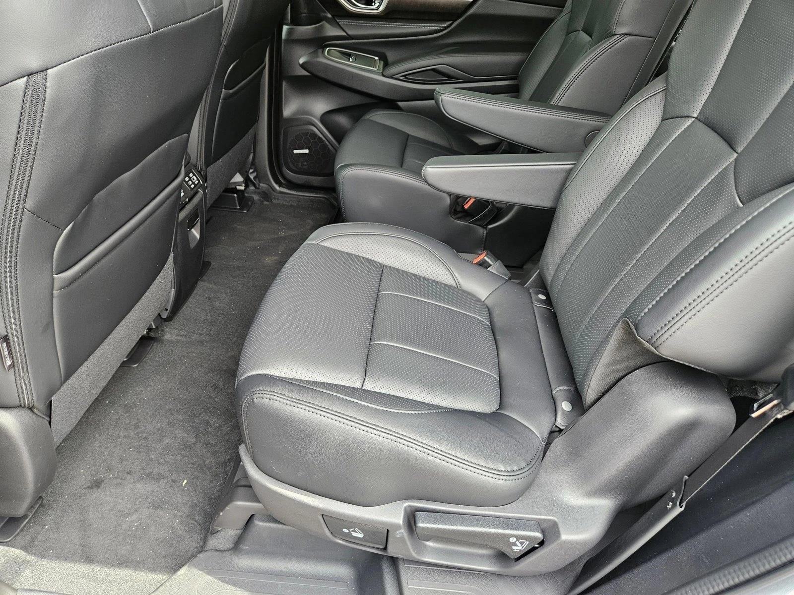 2026 Subaru Ascent Touring - Photo 16