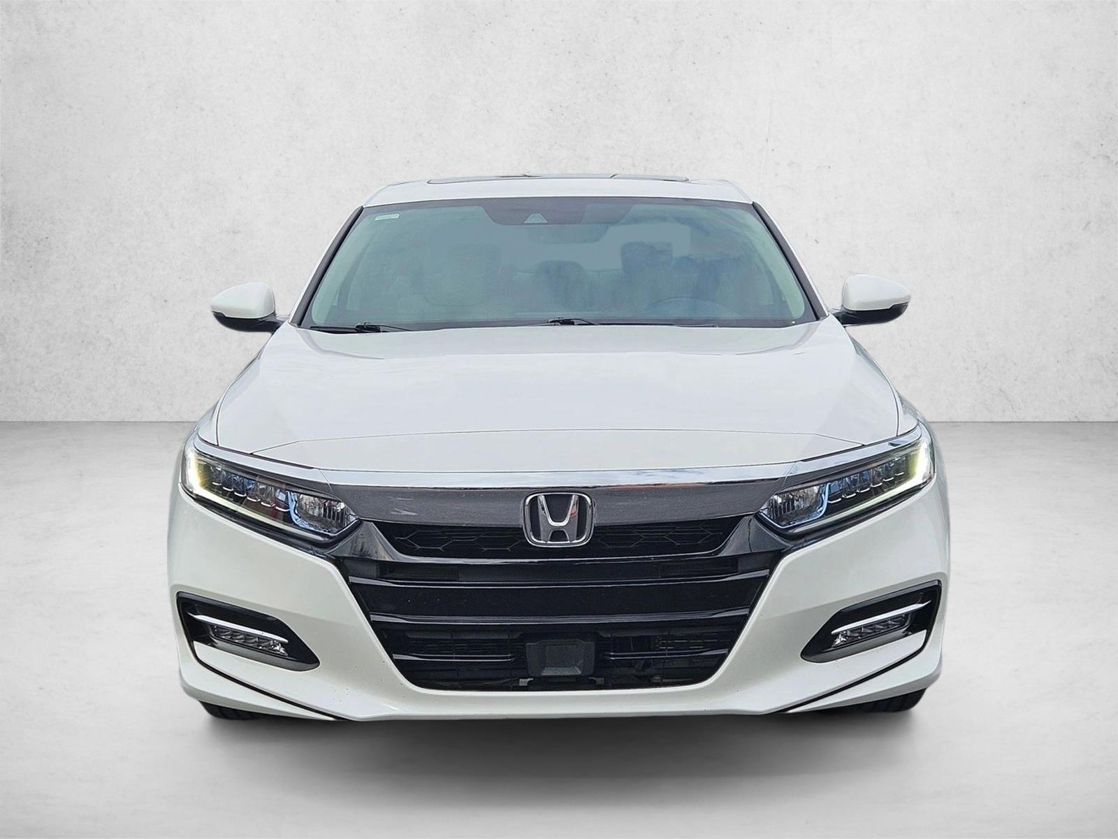 2018 Honda Accord Hybrid EX-L photo 2