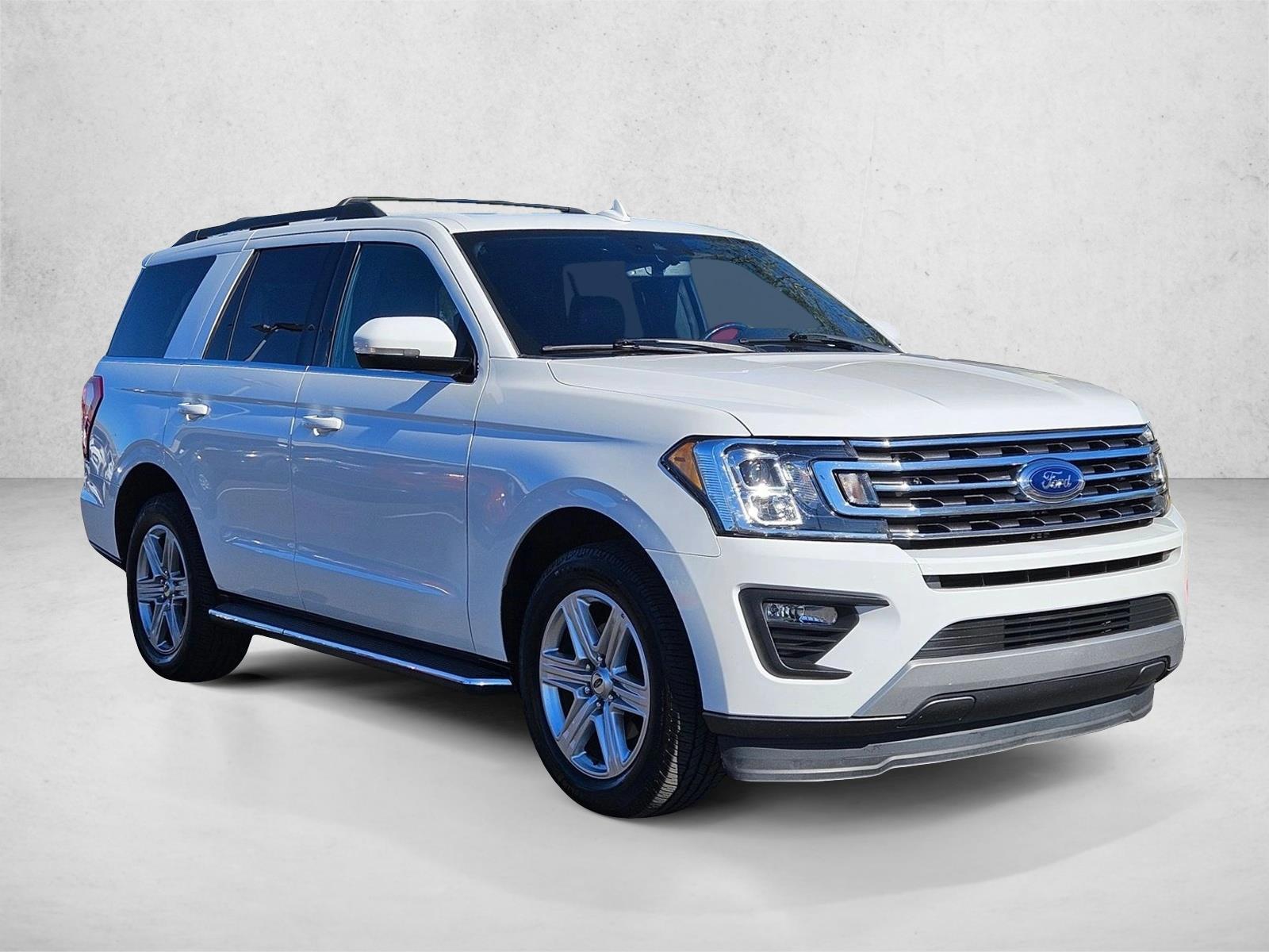 2019 Ford Expedition XLT photo 3