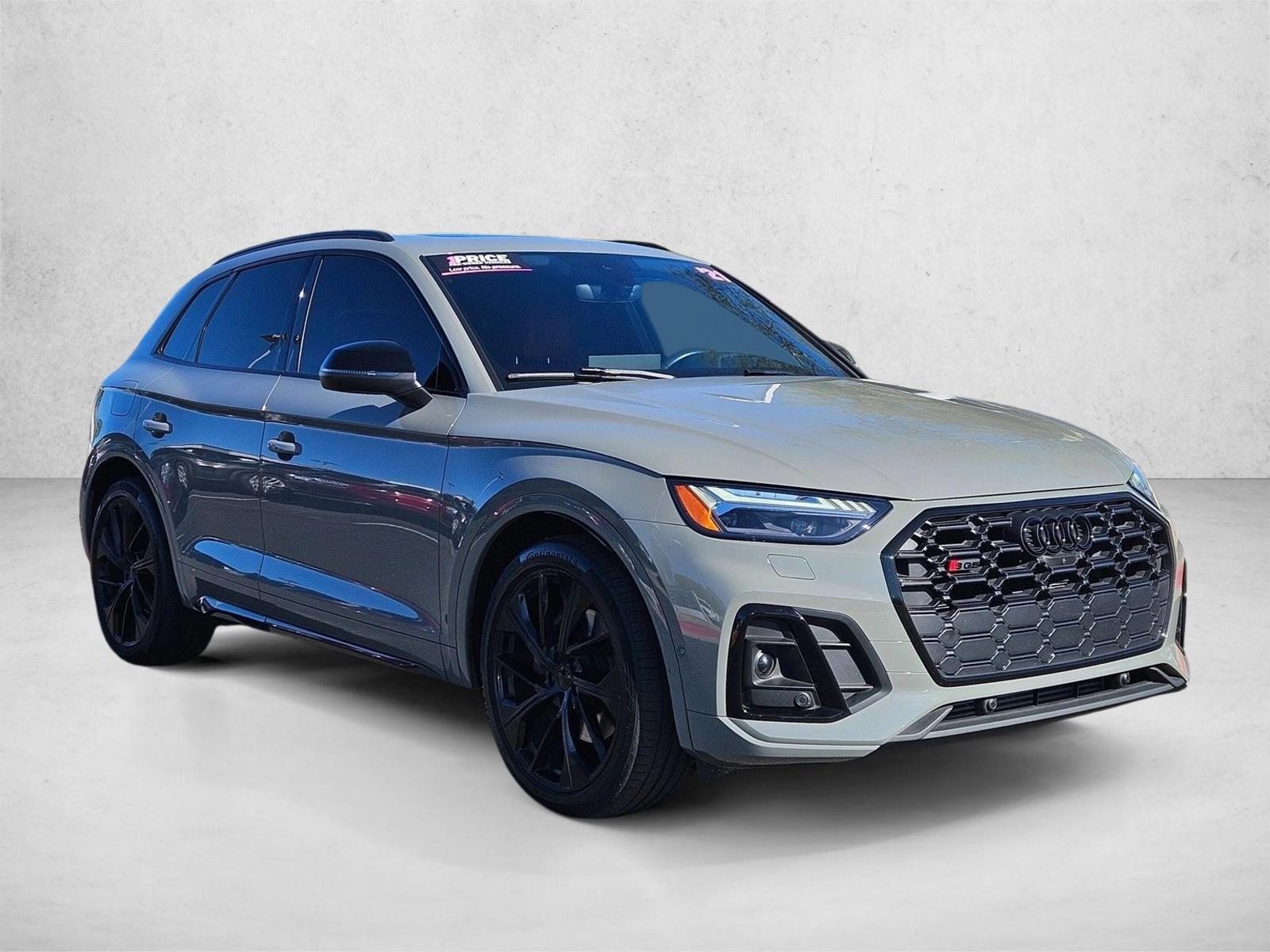 2021 Audi SQ5 Prestige photo 3
