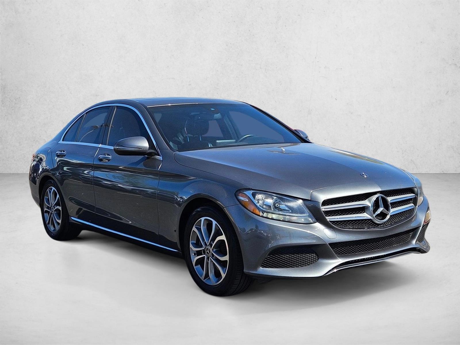 2018 Mercedes Benz C 300 Sedan photo 3