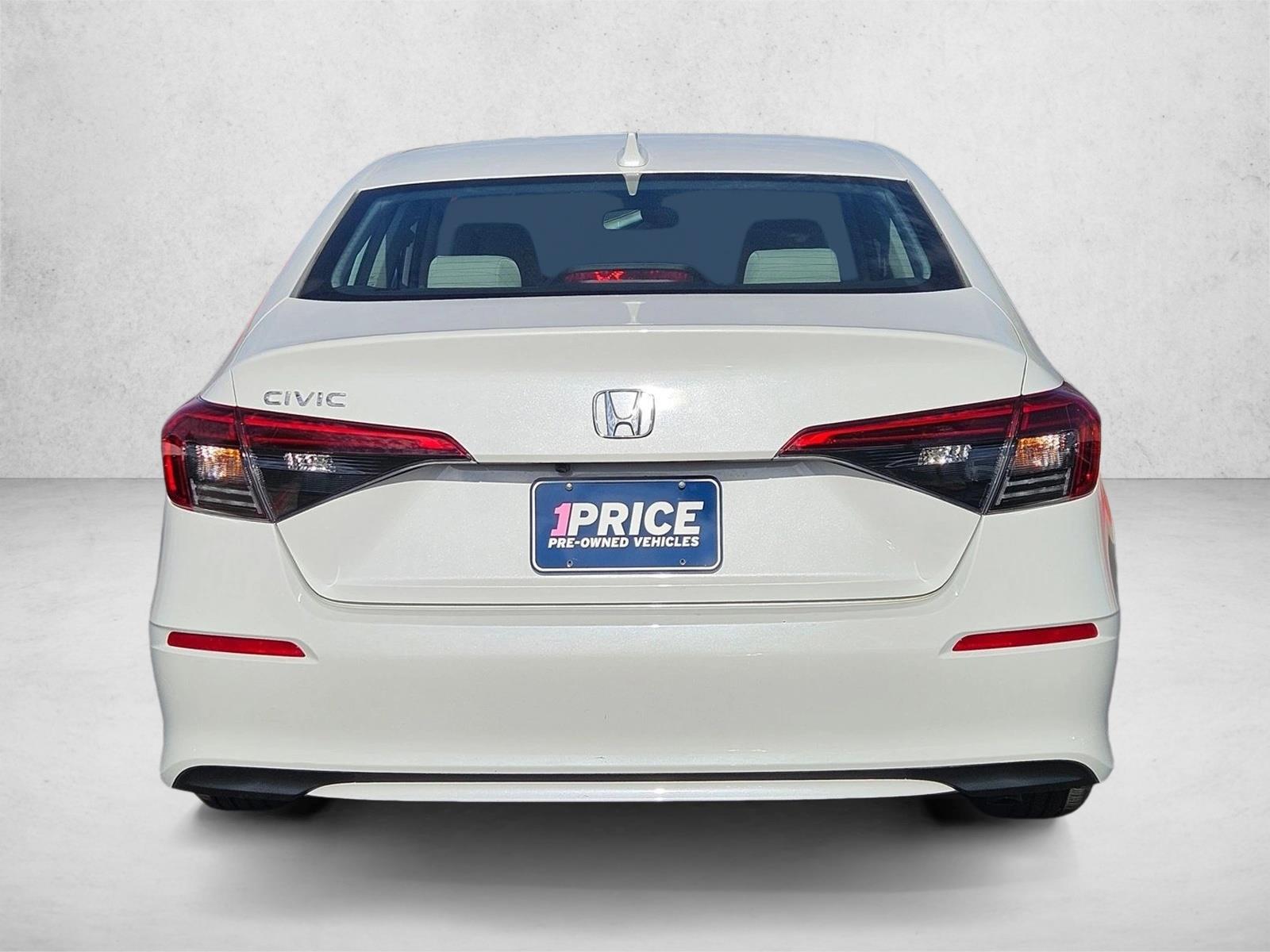 2024 Honda Civic LX photo 4