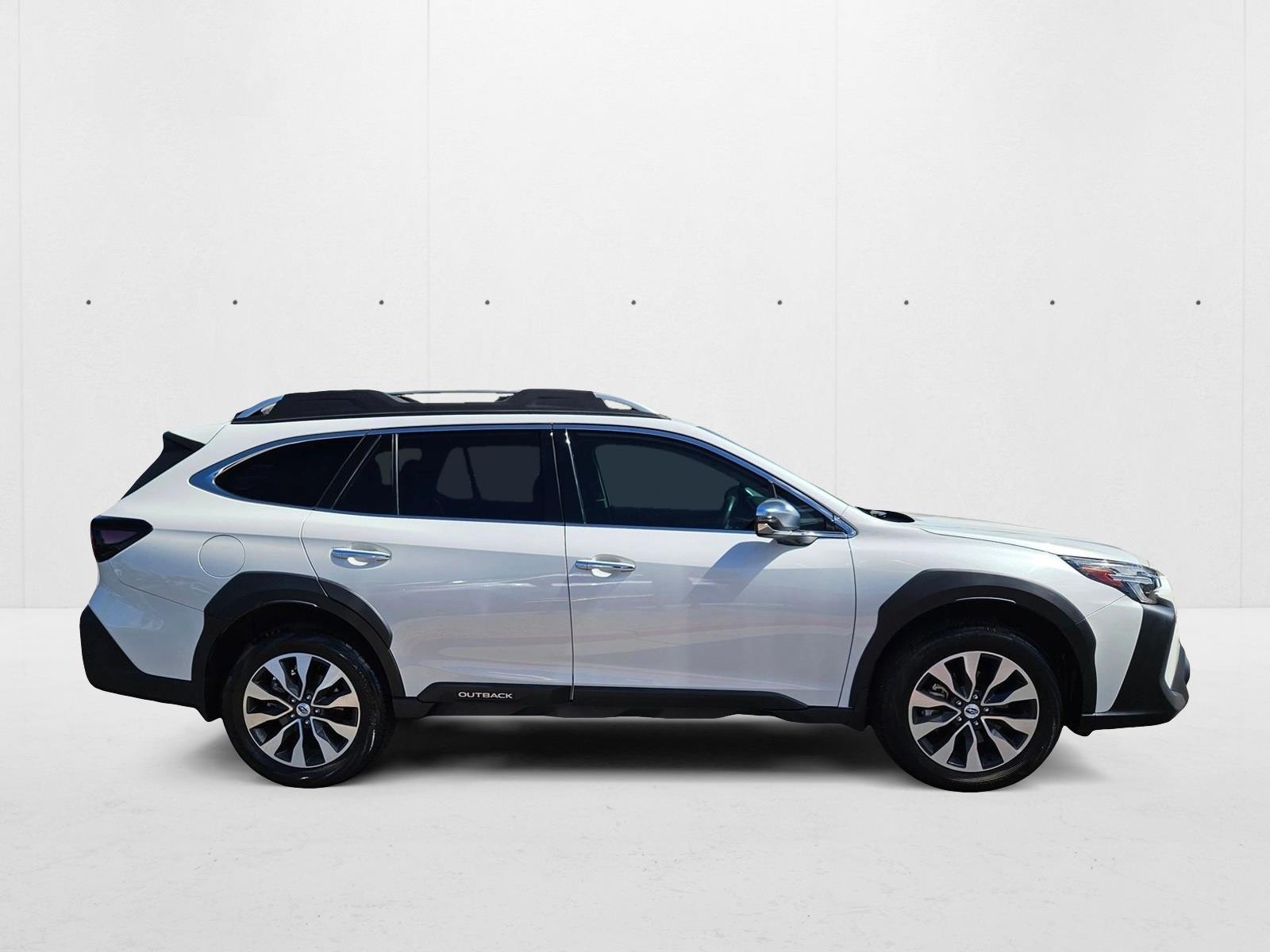 2024 Subaru Outback Touring photo 3