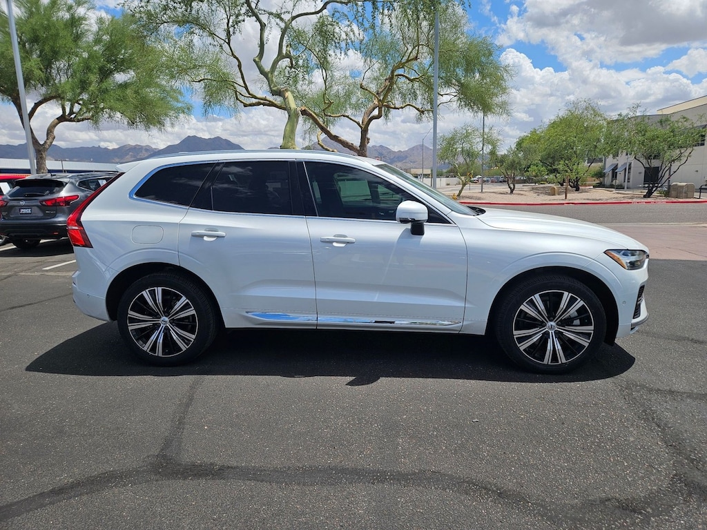 Used 2023 Volvo XC60 Recharge Plug-In Hybrid Plus Bright Theme SUV
