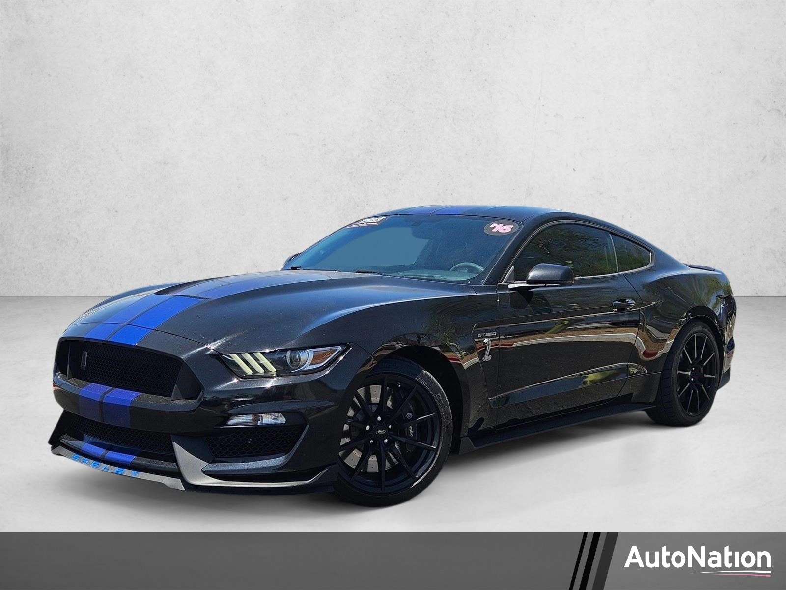 2016 Ford Mustang Shelby GT350's photo