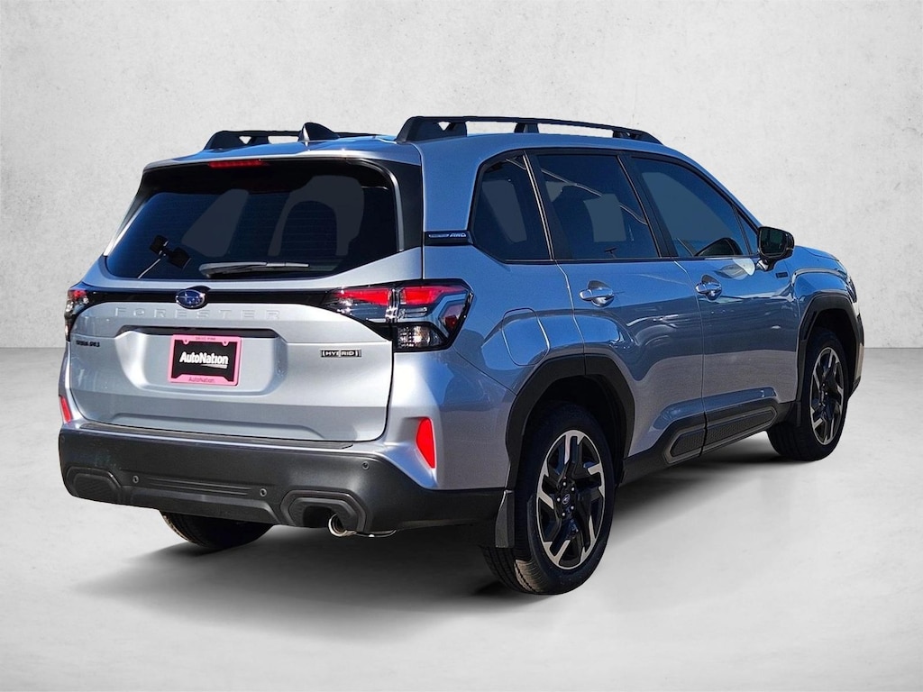 New 2025 Subaru Forester Hybrid Limited SUV