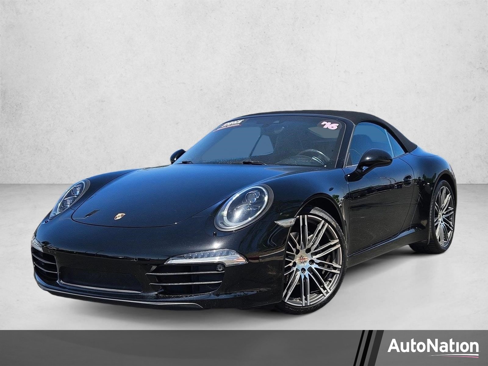 2016 Porsche 911 Carrera 4 Black Edition Cabriolet's photo