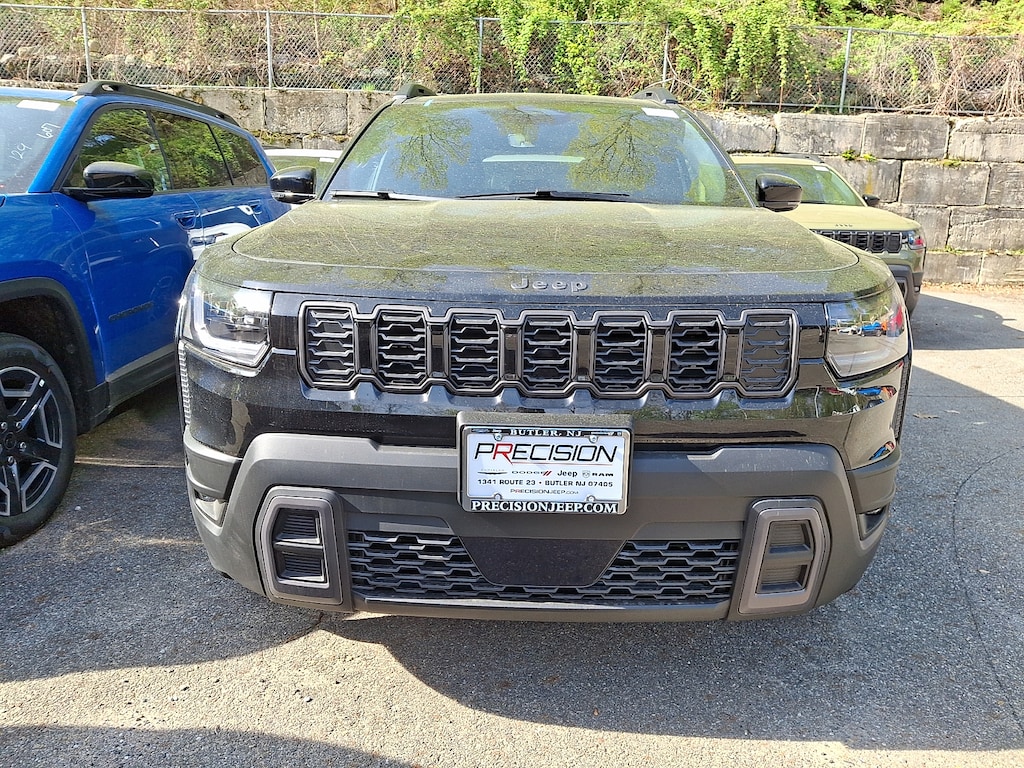 New 2026 Jeep Cherokee Limited 4x4 Sport Utility