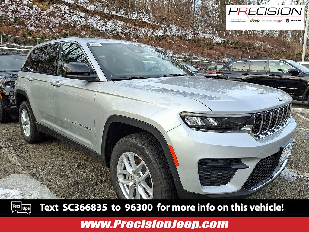 New 2025 Jeep Grand Cherokee Laredo X 4x4 Sport Utility