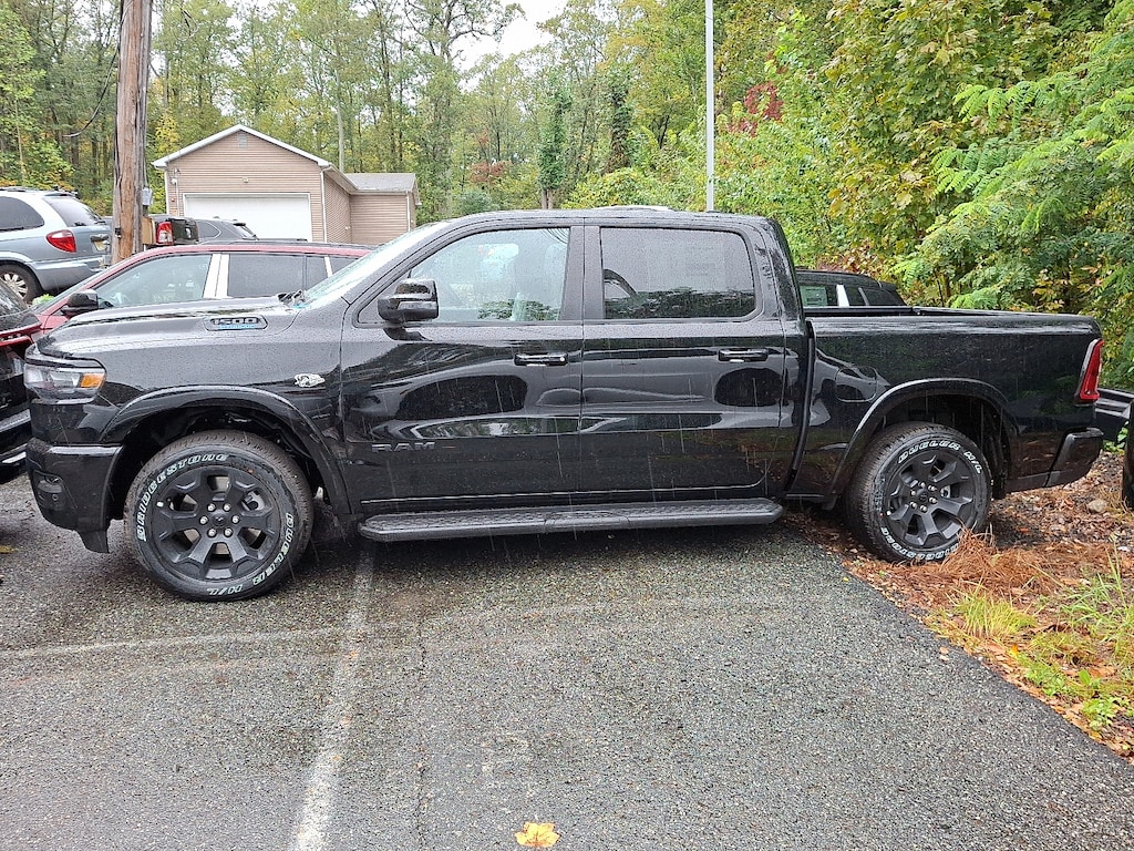 New 2026 Ram 1500 BIG HORN CREW CAB 4X4 5'7 BOX Pickup