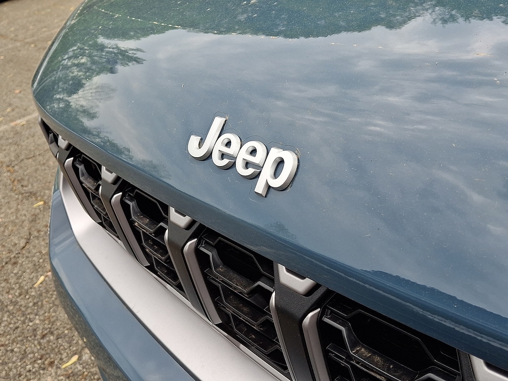 New 2026 Jeep Grand Cherokee Limited Sport Utility