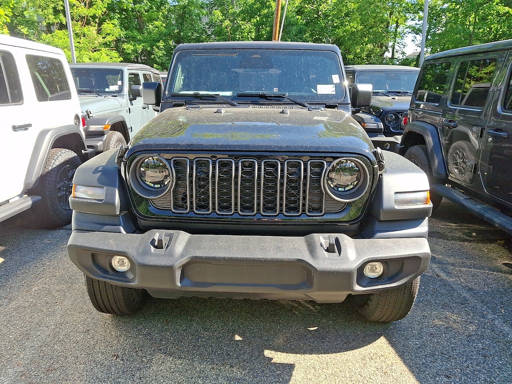 New 2026 Jeep Wrangler 4-DOOR SPORT S Sport Utility