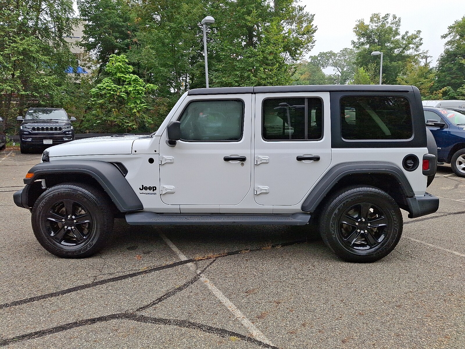 2021 Jeep Wrangler Unlimited Altitude Sport photo 3