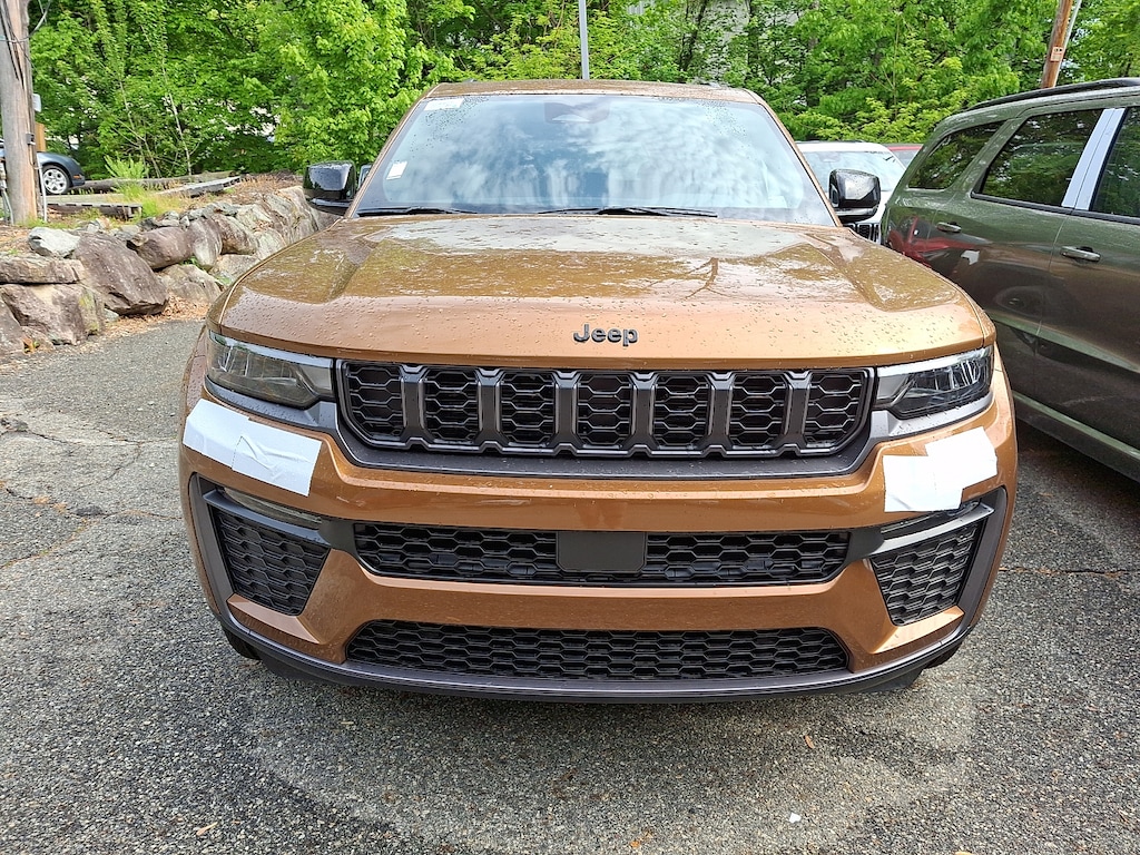 New 2026 Jeep Grand Cherokee Limited Sport Utility