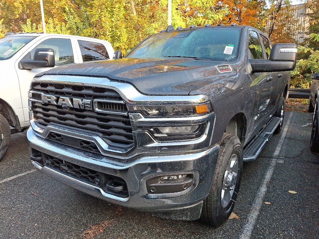 New 2026 Ram 2500 BIG HORN CREW CAB 4X4 6'4 BOX Pickup