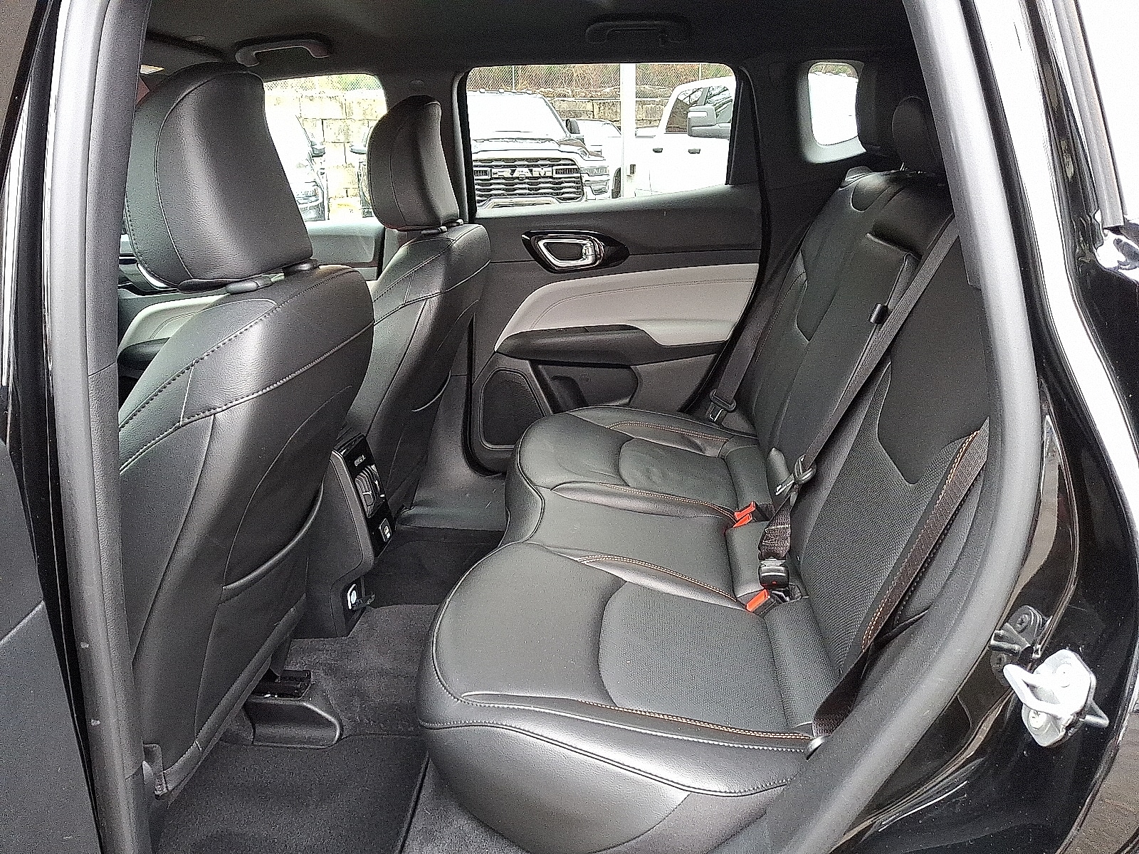 2023 Jeep Compass Limited - Photo 11