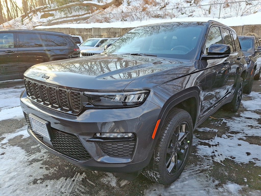 New 2025 Jeep Grand Cherokee Limited 4x4 Sport Utility