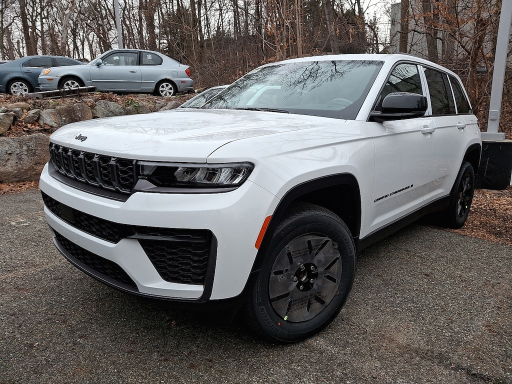 New 2026 Jeep Grand Cherokee Altitude 4x4 Sport Utility