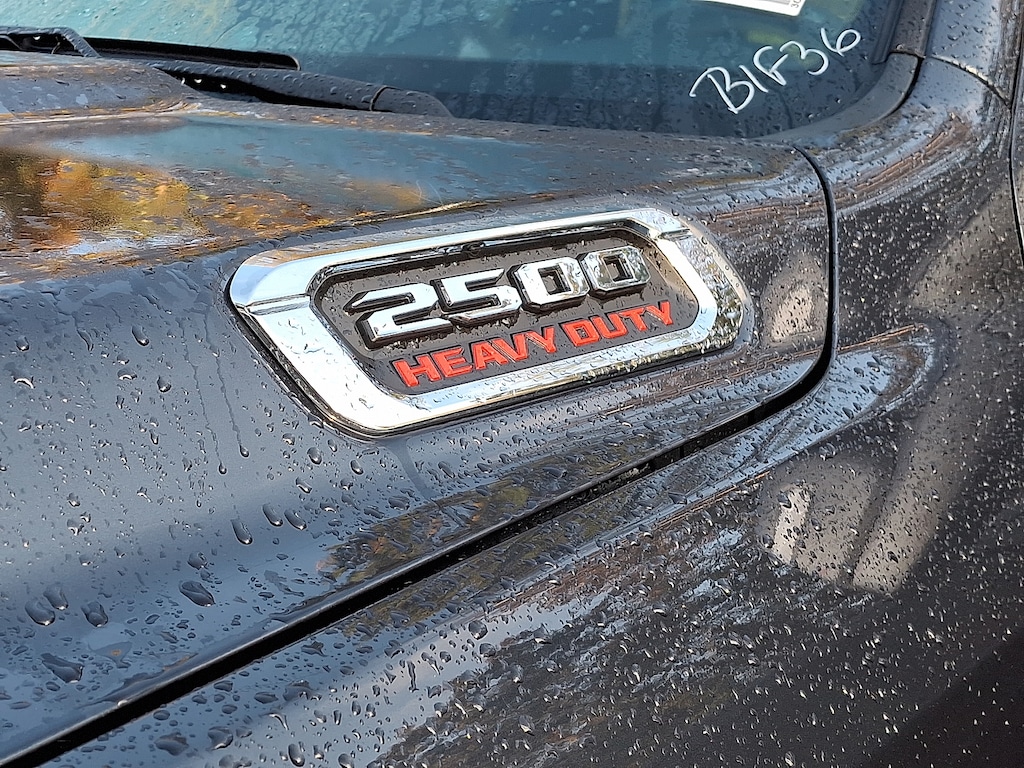 New 2026 Ram 2500 BIG HORN CREW CAB 4X4 6'4 BOX Pickup