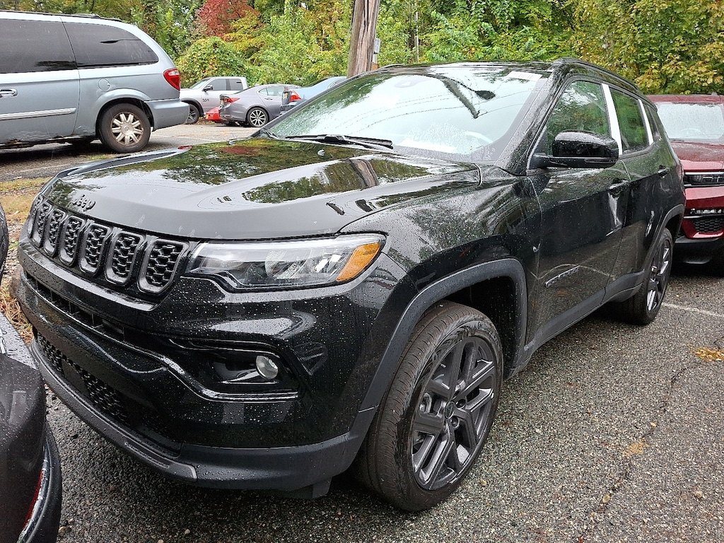 New 2026 Jeep Compass LIMITED ALTITUDE 4X4 Sport Utility